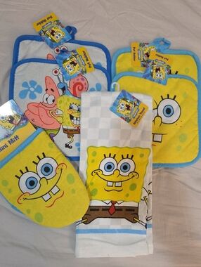 6 SpongeBob SquarePants NWT Full Kitchen Set Mitt Pot Holders Towel Nickelodeon